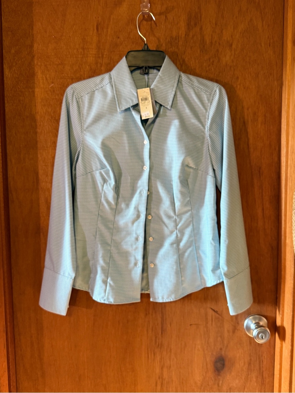 Ann Taylor Gingham Checked Long Sleeve Button Up Shirt NWT Size 4